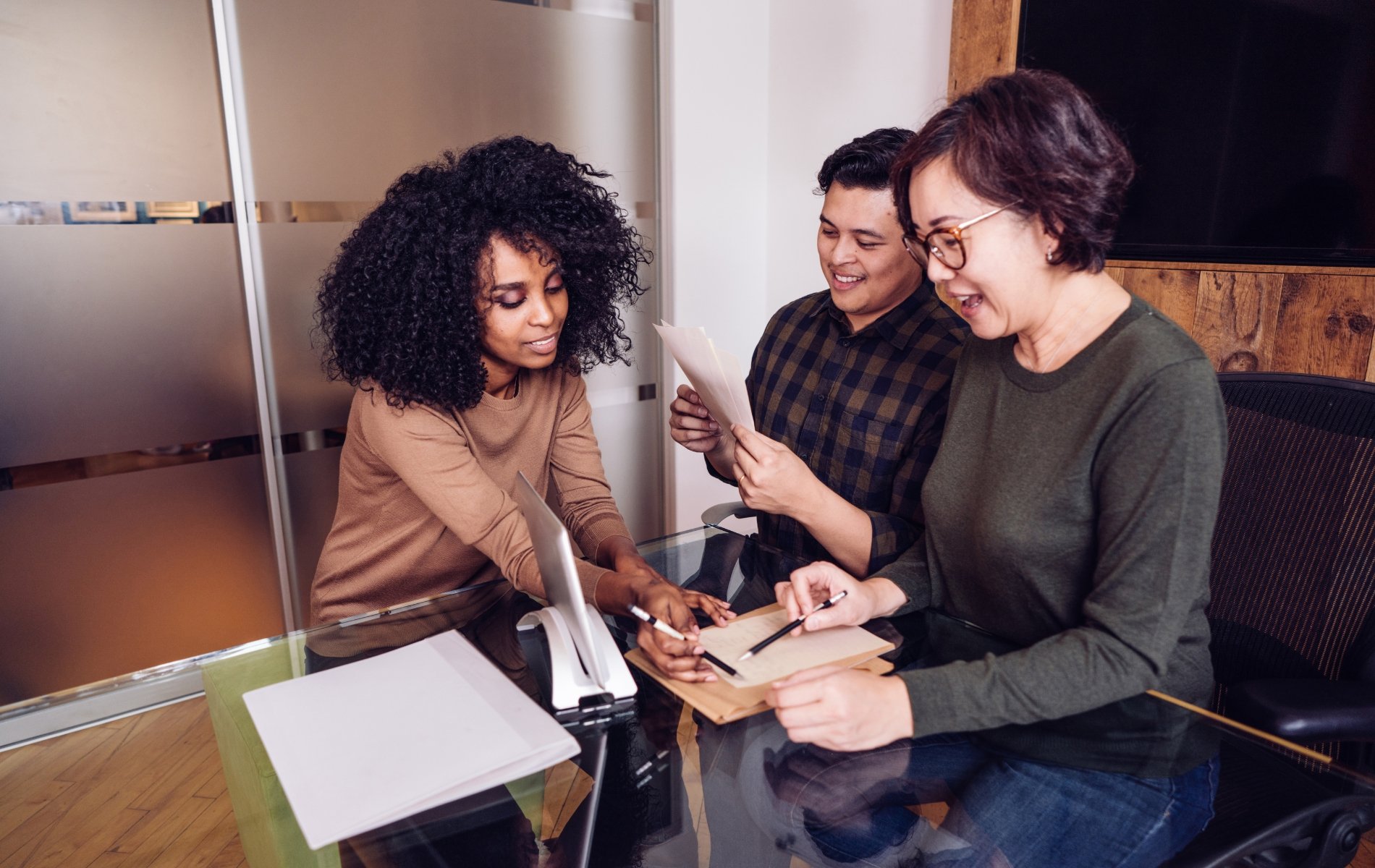 Personaler:innen beraten über neue Trends