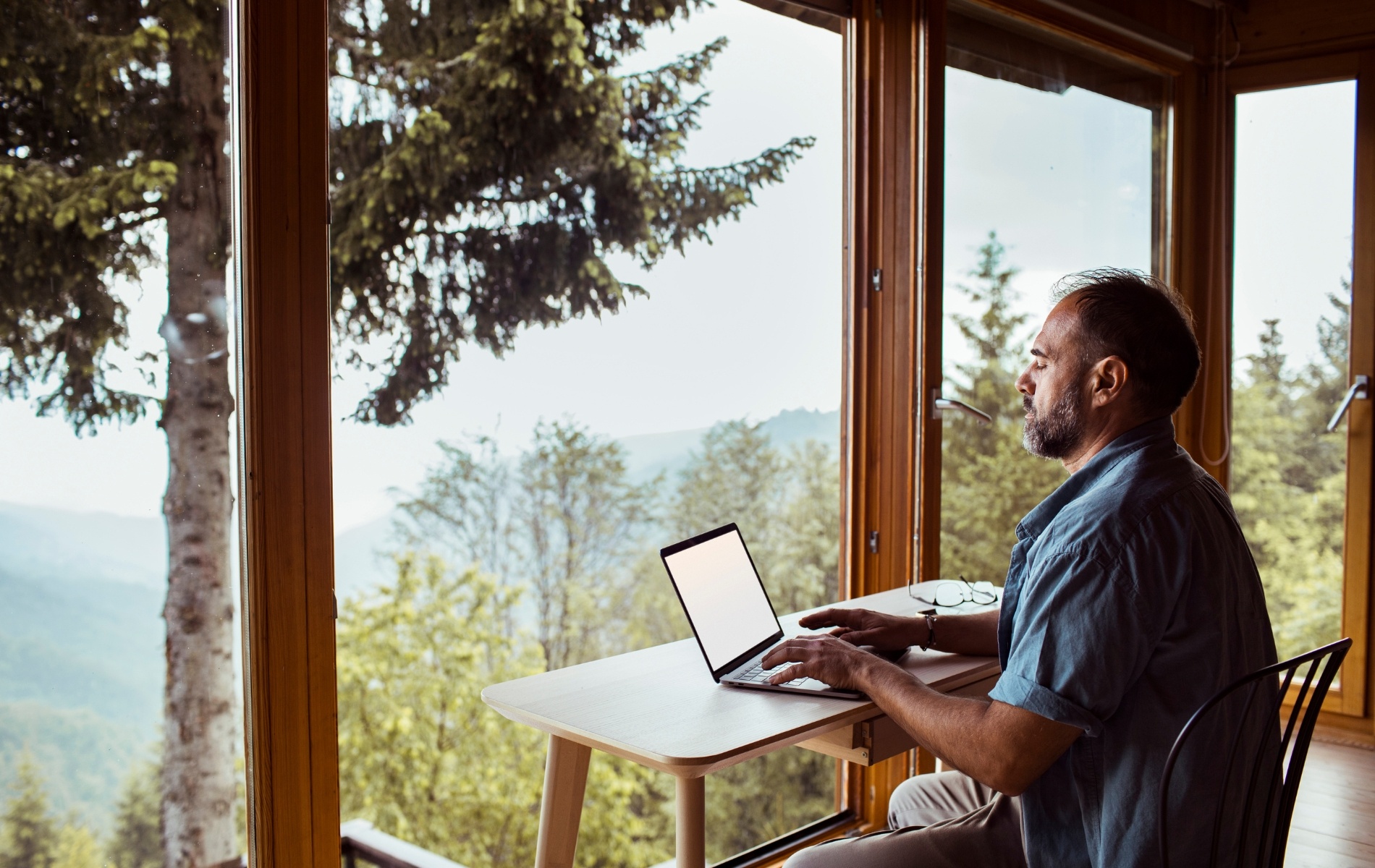 Arbeiten mit Aussicht - Workation ermöglicht's!